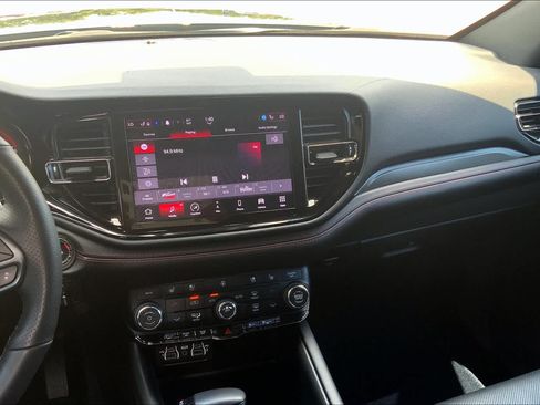 Used 2023 Dodge Durango GT RWD image 7