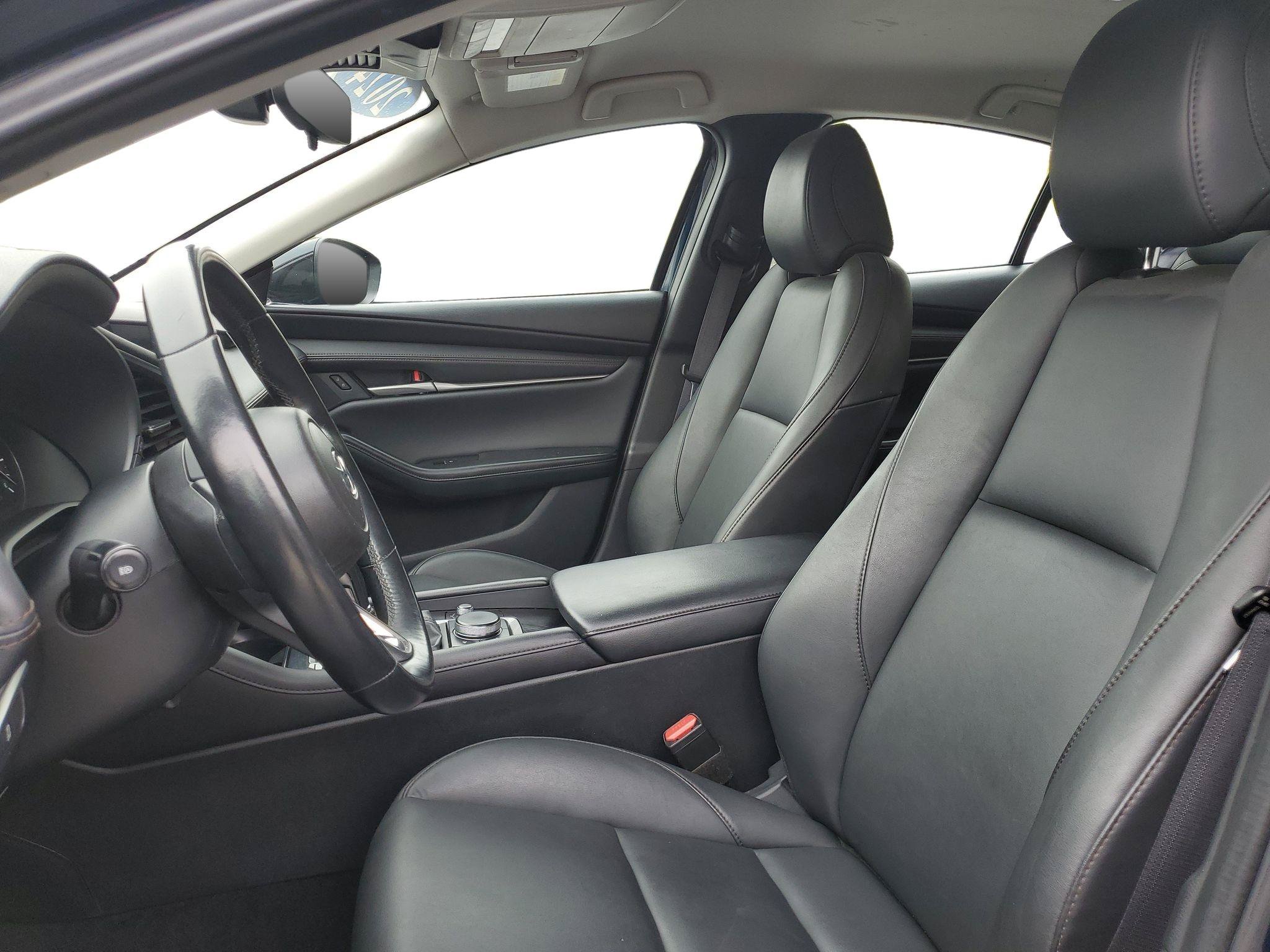 Used 2024 MAZDA MAZDA3 s FWD image 5