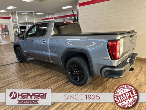 Used 2020 GMC Sierra 1500 Elevation w/ Elevation Value Package image 3