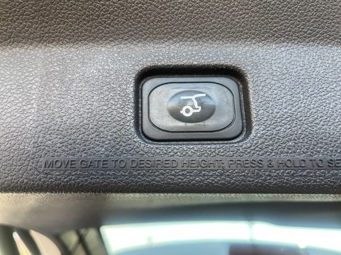 Used 2015 Ford Explorer Limited w/ Equipment Group 302A image 38