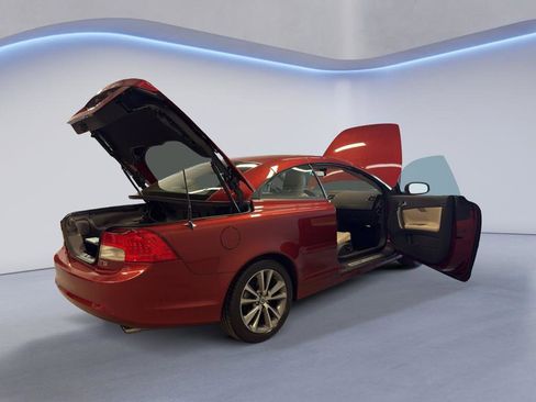 Used 2013 Volvo C70 T5 FWD image 12
