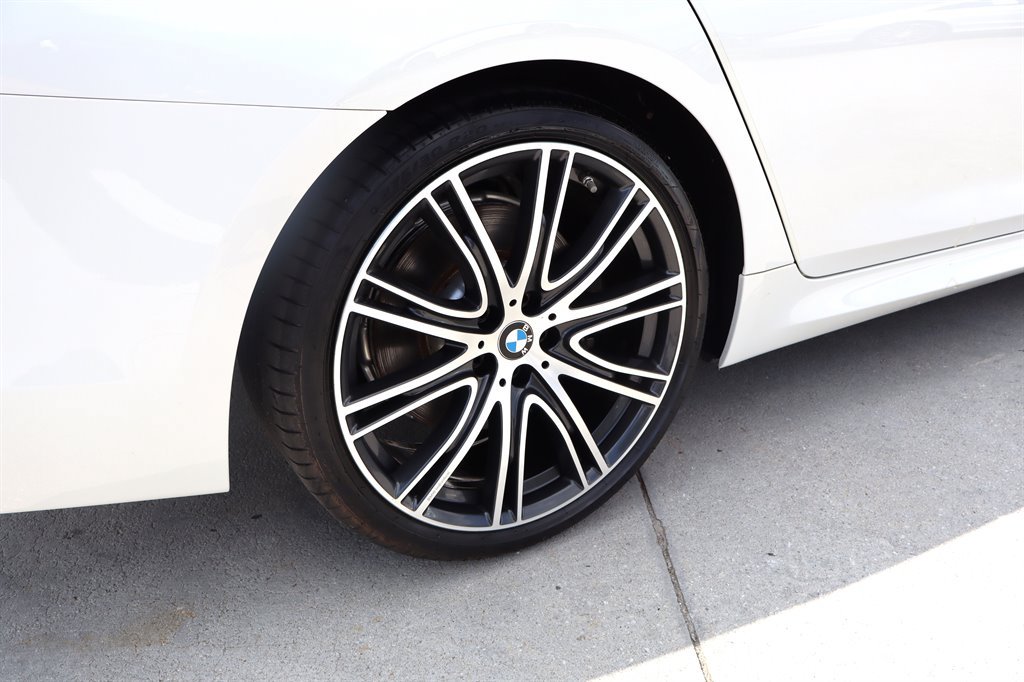 Used 2018 BMW 540i RWD image 14