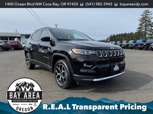 Used 2025 Jeep Compass Limited image 3