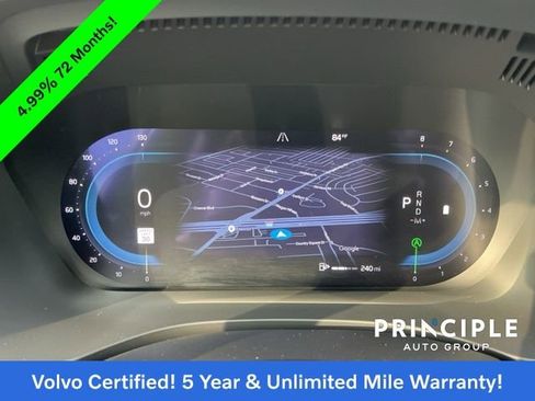 Certified 2024 Volvo XC60 B5 Plus w/ Climate Package image 15
