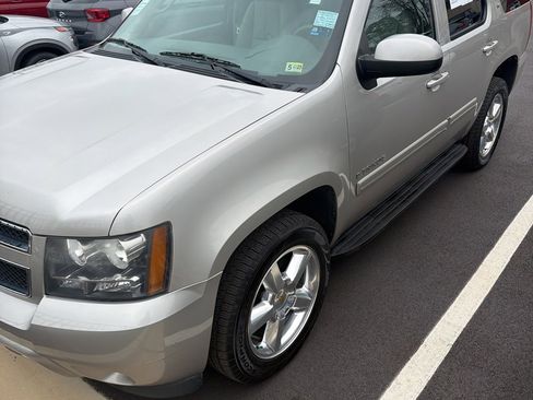 Used 2009 Chevrolet Tahoe LT image 1
