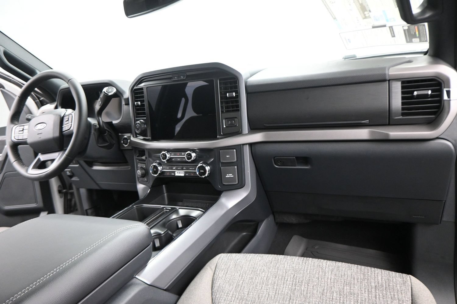 Used 2026 Ford F150 XLT w/ Equipment Group 302A MID AWD/4WD image 14