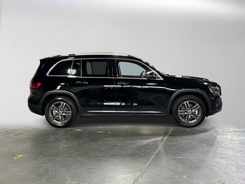 Certified 2026 Mercedes-Benz GLB 250 4MATIC image 3