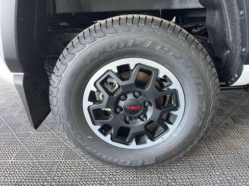 New 2026 Toyota Tacoma TRD Off-Road AWD/4WD image 23