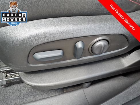 Used 2022 Chevrolet Equinox RS w/ RS Leather Package AWD/4WD image 17