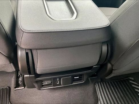 Used 2023 GMC Sierra 1500 Elevation RWD image 32