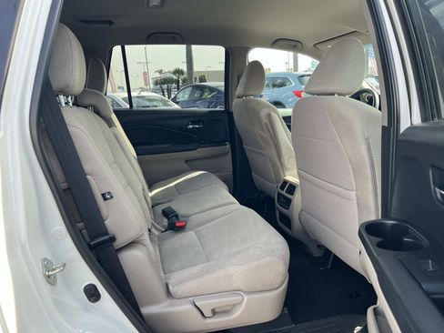 Certified 2018 Honda Pilot EX image 31