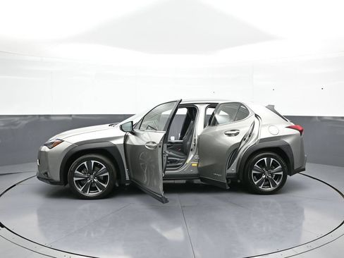 Used 2020 Lexus UX 250h w/ Accessory Package 2 AWD/4WD image 43