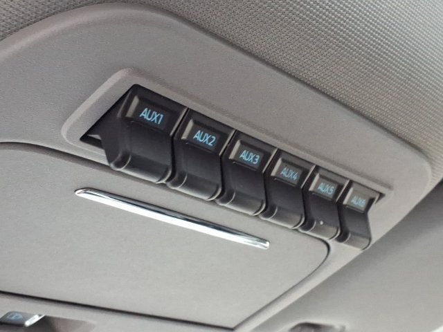 Used 2026 Ford F350 Lariat w/ Black Appearance Package AWD/4WD image 29