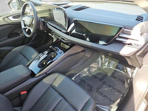 Certified 2025 Audi A5 2.0T Premium Plus w/ Premium Plus AWD/4WD image 23