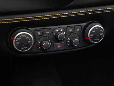 Used 2018 Ferrari 488 Spider RWD image 30