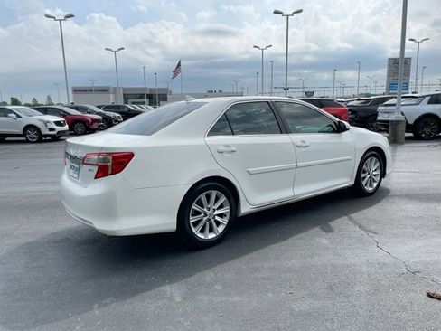Used 2014 Toyota Camry XLE FWD image 5