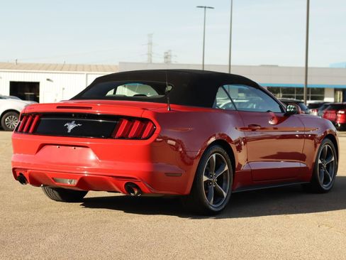 Used 2015 Ford Mustang Convertible w/ Equipment Group 051A RWD image 7