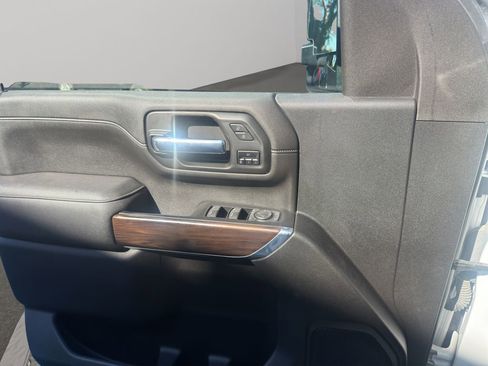 Certified 2023 GMC Sierra 3500 SLT w/ SLT Convenience Package image 36