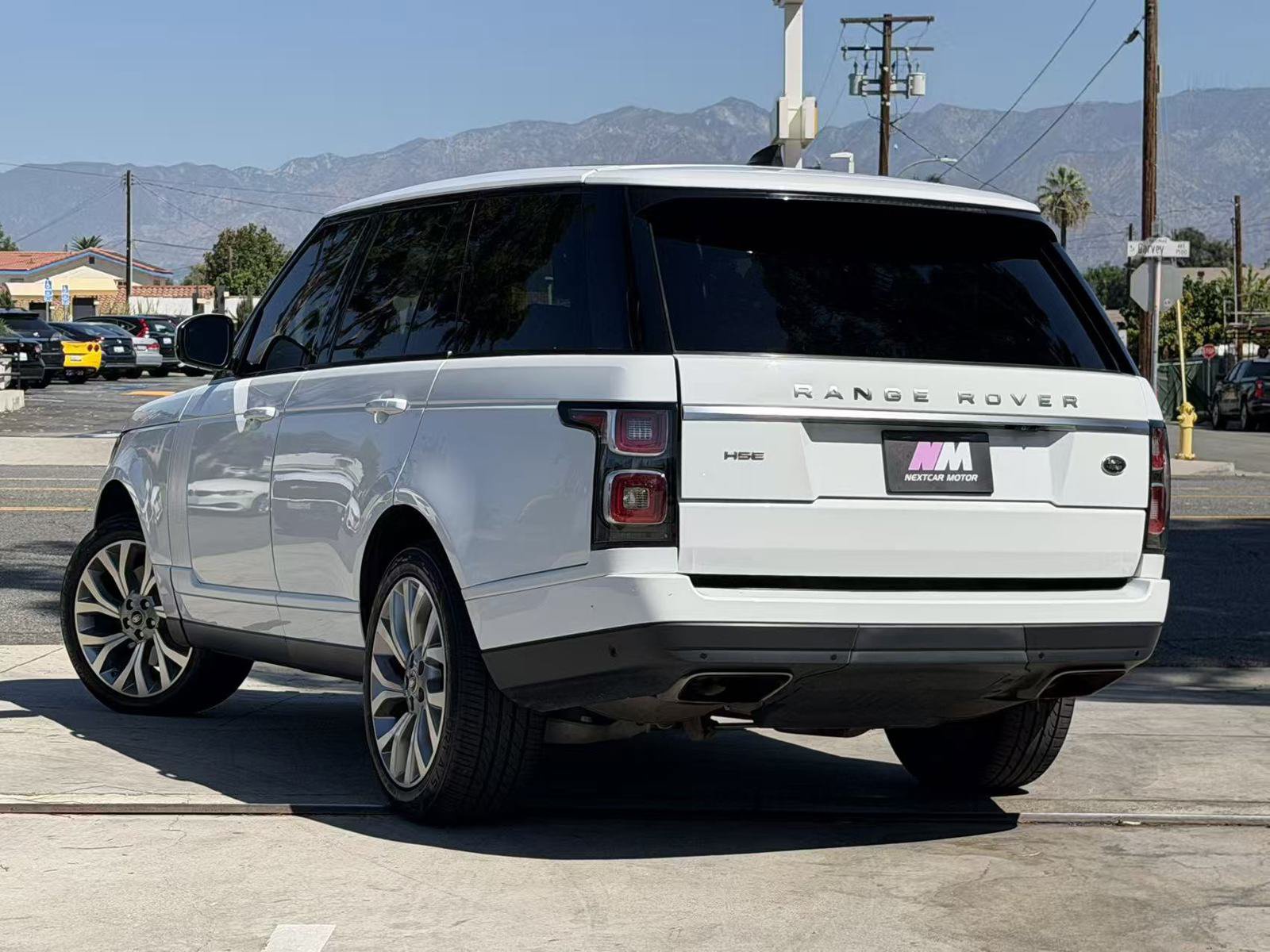 Used 2019 Land Rover Range Rover HSE AWD/4WD image 5