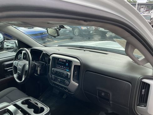Used 2017 GMC Sierra 1500 SLE w/ SLE Value Package AWD/4WD image 16