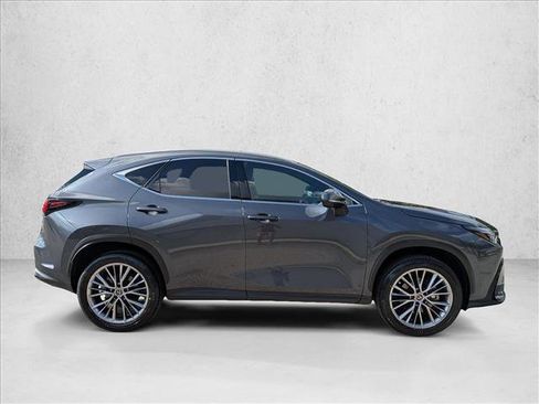 Used 2022 Lexus NX 350 AWD w/ Vision Package image 4