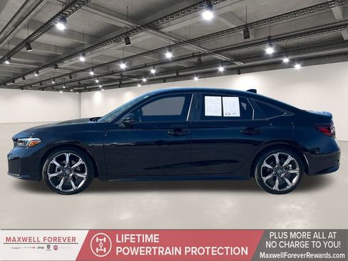 Used 2025 Honda Civic Sport image 13