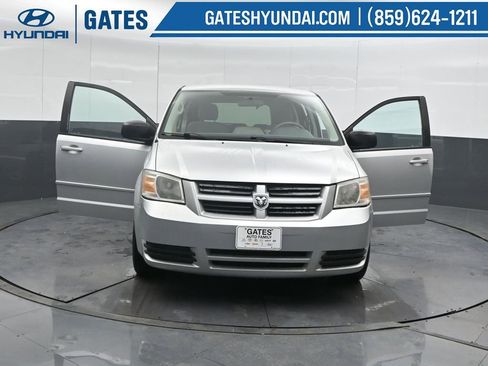 Used 2010 Dodge Grand Caravan SE w/ Climate Group FWD image 49