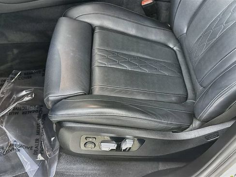 Used 2022 BMW X5 M50i w/ Executive Package AWD/4WD image 20