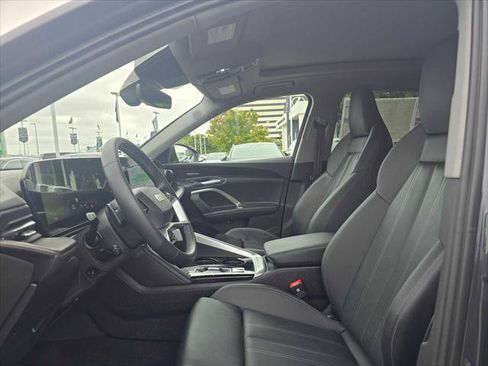 Used 2025 Audi Q5 Premium Plus w/ Premium Plus AWD/4WD image 21