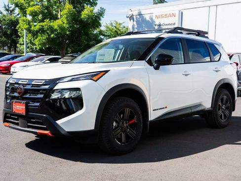 New 2026 Nissan Rogue SV AWD/4WD image 3
