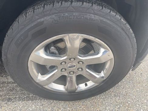 Used 2022 Ford F150 Lariat w/ Equipment Group 502A High image 11