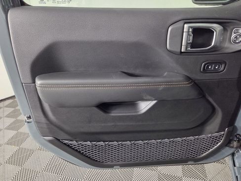 New 2026 Jeep Gladiator Sport image 16