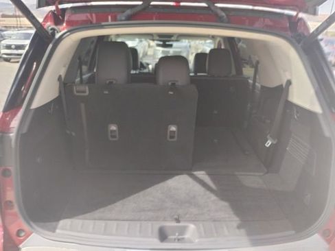 Used 2023 Nissan Pathfinder SL image 10