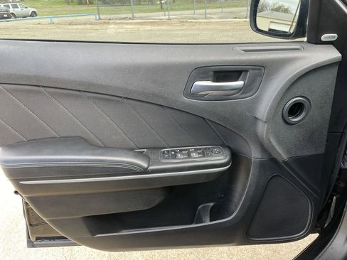 Certified 2022 Dodge Charger SXT image 31