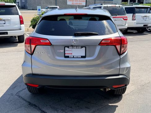 Used 2017 Honda HR-V LX image 5
