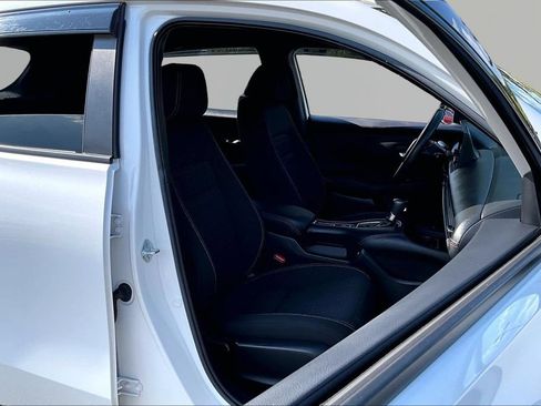 Used 2023 Honda HR-V Sport image 21