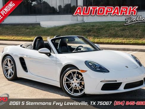 Used 2017 Porsche 718 Boxster image 1
