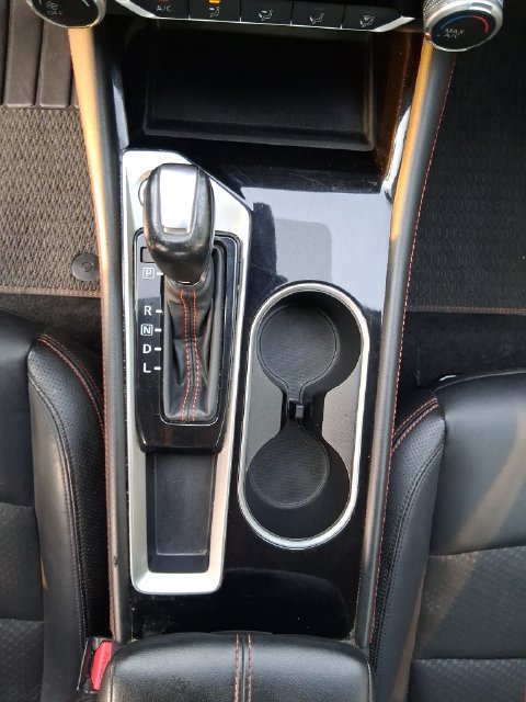 Used 2024 Nissan Altima 2.5 SR FWD image 14