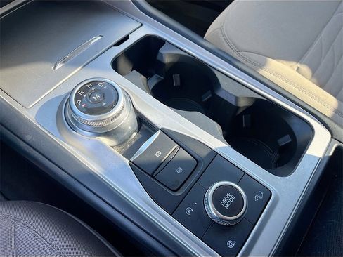 Used 2021 Ford Explorer XLT w/ Class III Trailer Tow Package image 16