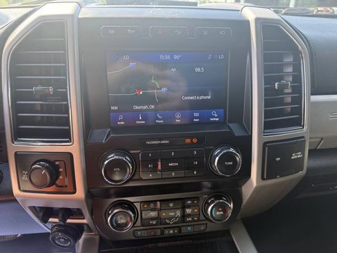 Used 2021 Ford F250 Lariat w/ Lariat Ultimate Package AWD/4WD image 22