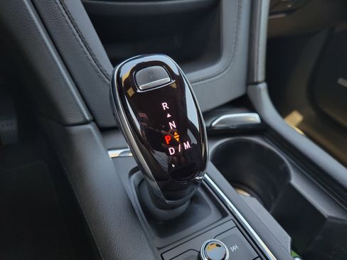 Certified 2023 Cadillac XT6 Premium Luxury AWD/4WD image 25