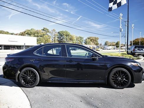 Used 2024 Toyota Camry XSE image 8