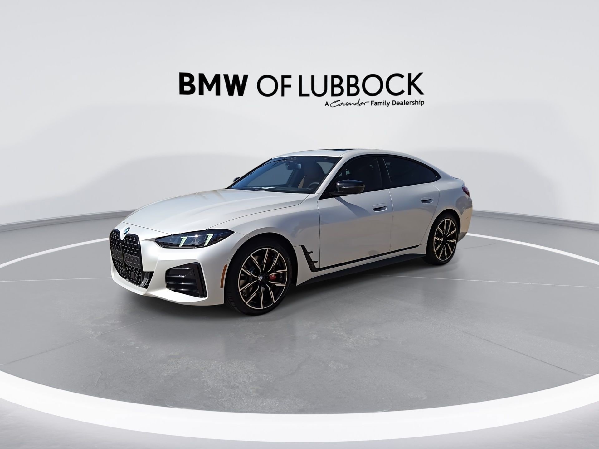 New 2026 BMW 430i xDrive w/ M Sport Package AWD/4WD image 4