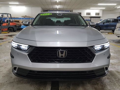 Used 2023 Honda Accord Touring image 27