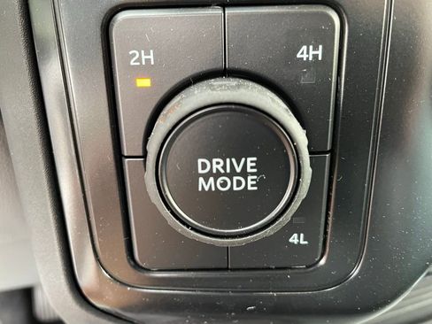 New 2025 Ford F350 XL w/ XL Chrome Package image 11