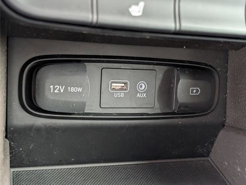 Used 2020 Hyundai Santa Fe SEL image 25