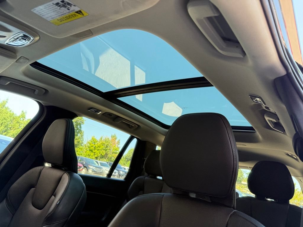 Used 2019 Volvo XC90 T6 Momentum w/ Advanced Package AWD/4WD image 13