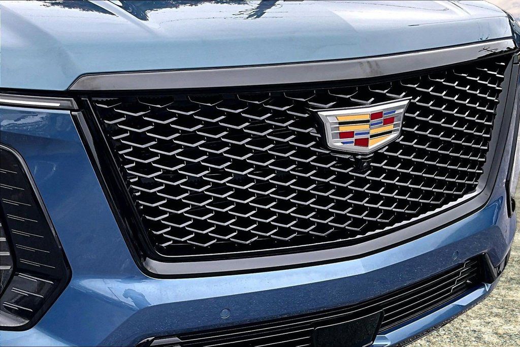 Certified 2025 Cadillac Escalade Sport Platinum AWD/4WD image 34