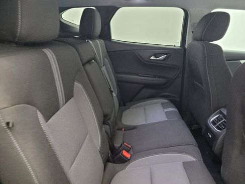 Used 2024 Chevrolet Blazer LT w/ Convenience Package FWD image 19