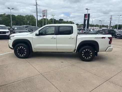 Used 2024 Nissan Frontier PRO-4X w/ Off-Road Protection Package AWD/4WD image 4